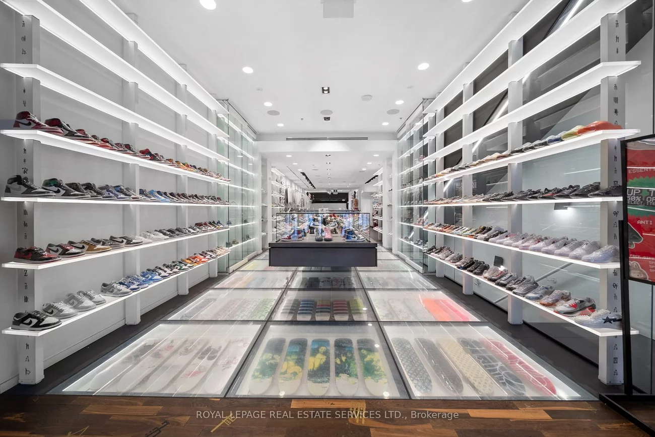 273, Queen, Waterfront Communities C1, Toronto