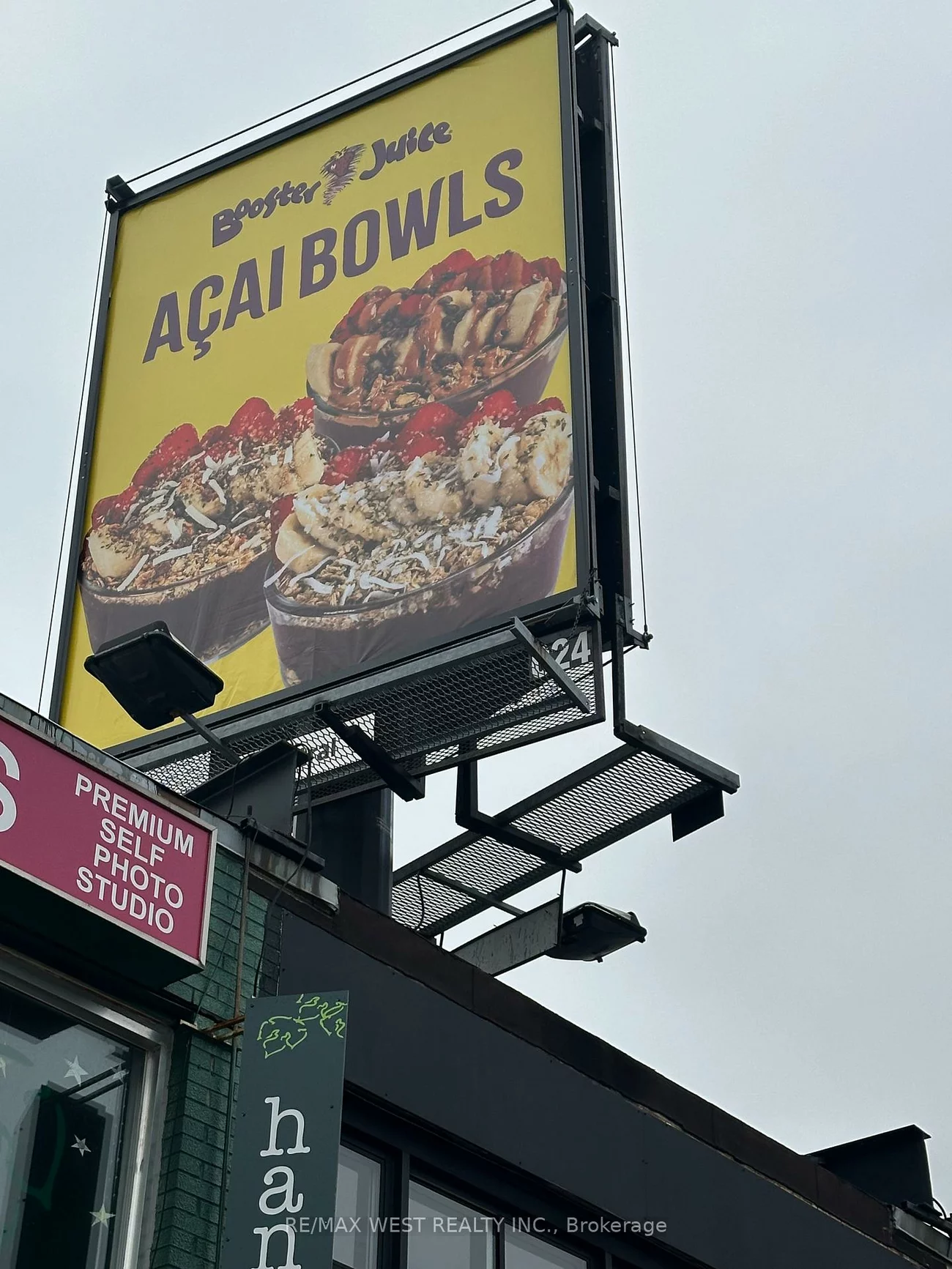 647, Bloor, Palmerston-Little Italy, Toronto