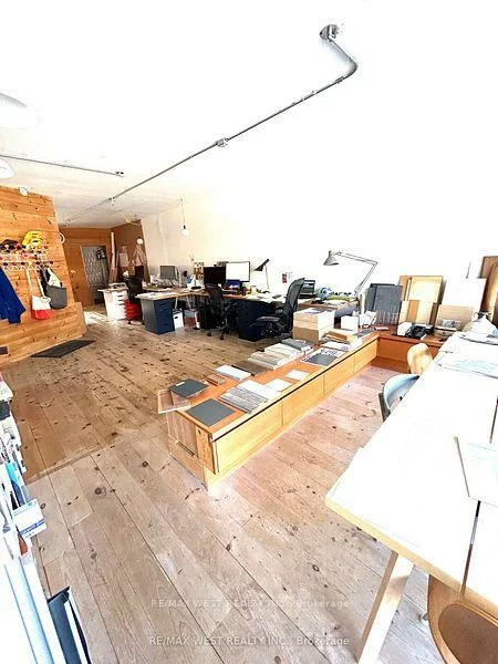 647, Bloor, Palmerston-Little Italy, Toronto