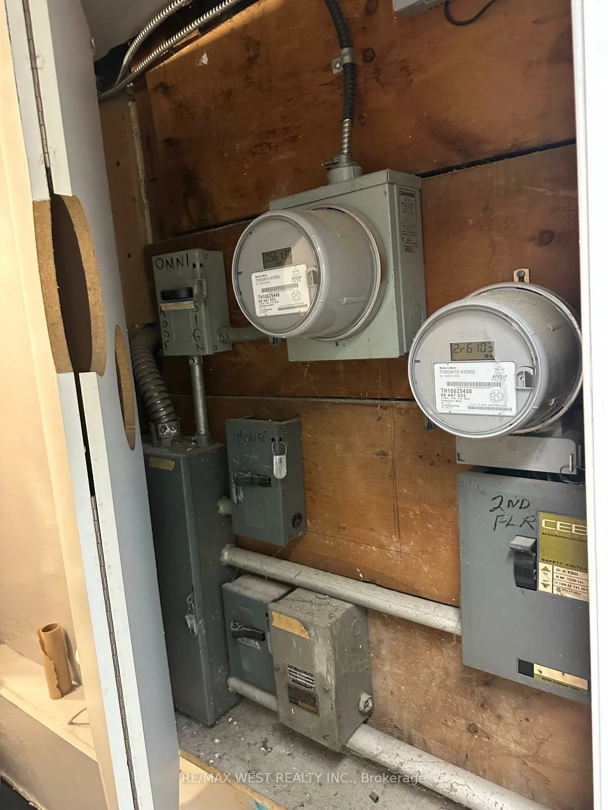 647, Bloor, Palmerston-Little Italy, Toronto