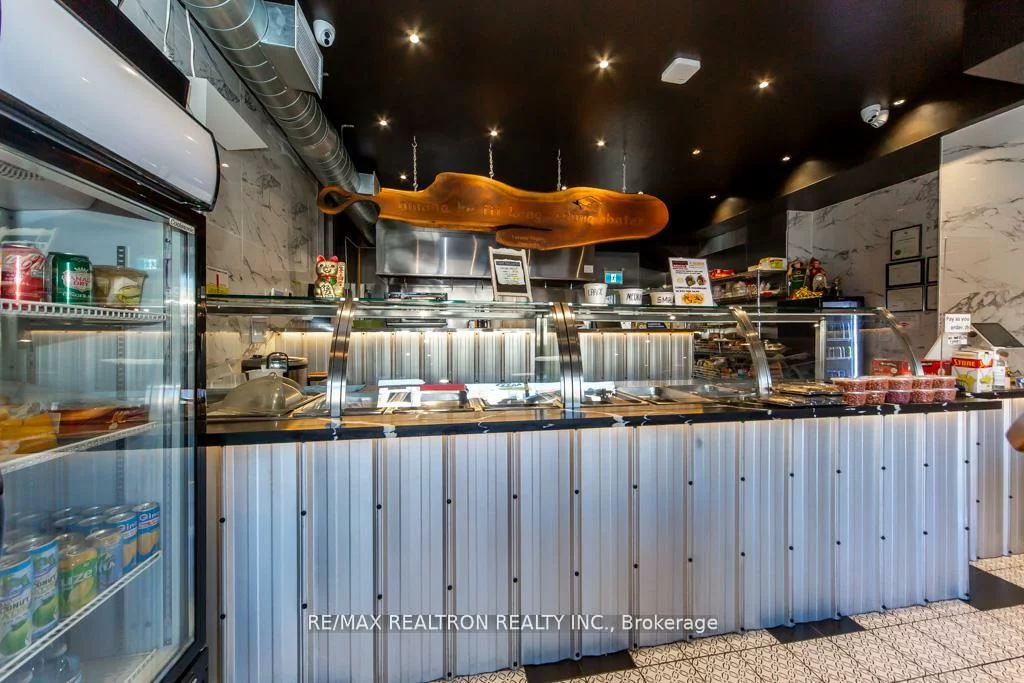 375, Wilson, Clanton Park, Toronto