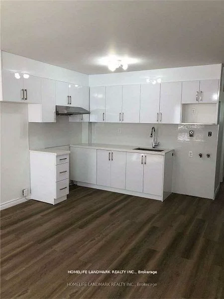 422, Queen, Kensington-Chinatown, Toronto