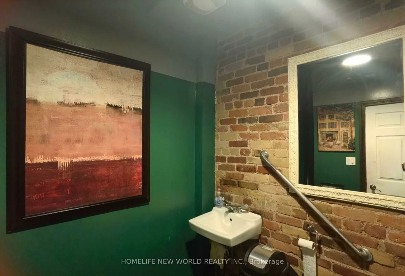 1104, College, Dufferin Grove, Toronto