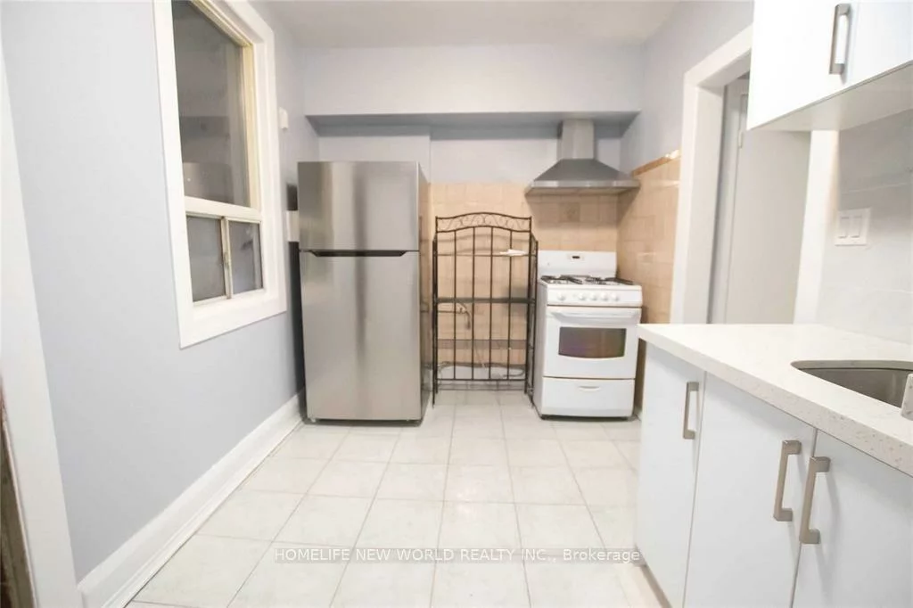 1104, College, Dufferin Grove, Toronto