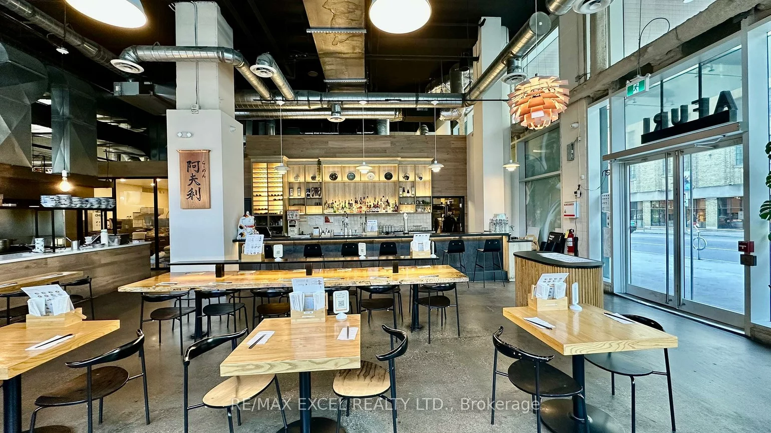 411, Church, Church-Yonge Corridor, Toronto