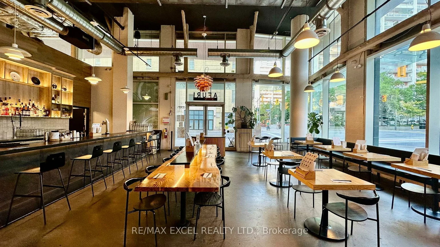 411, Church, Church-Yonge Corridor, Toronto