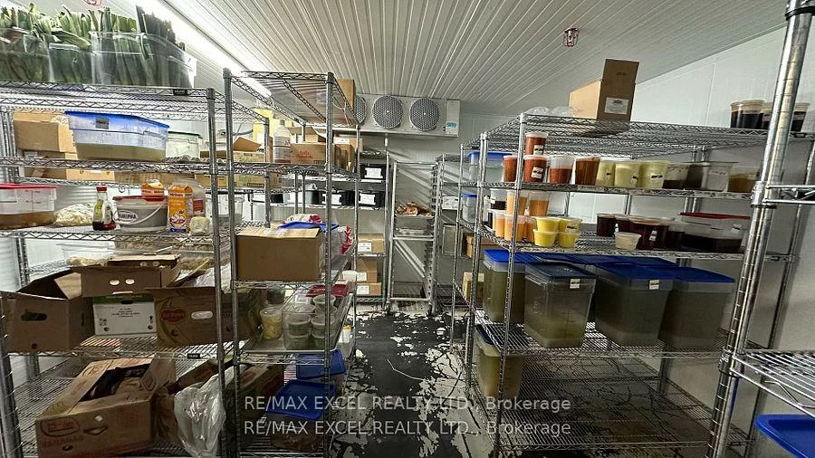 411, Church, Church-Yonge Corridor, Toronto