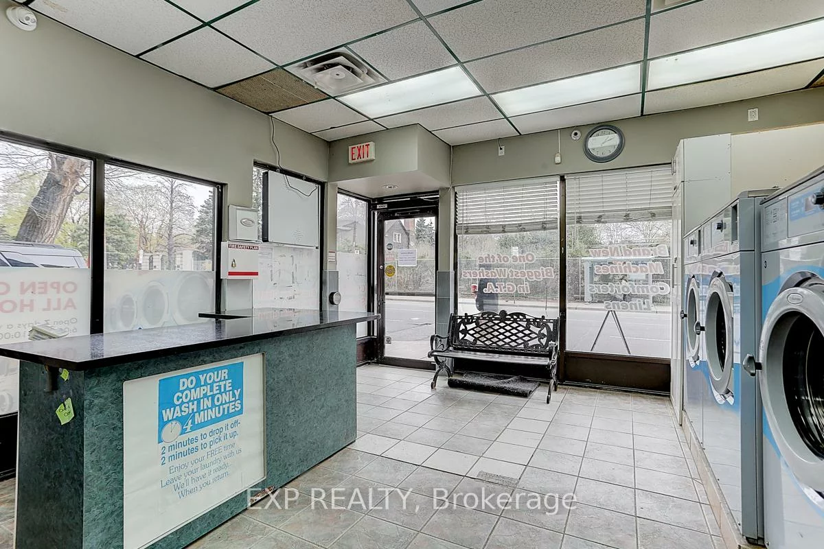 600, Parliament, North St. James Town, Toronto