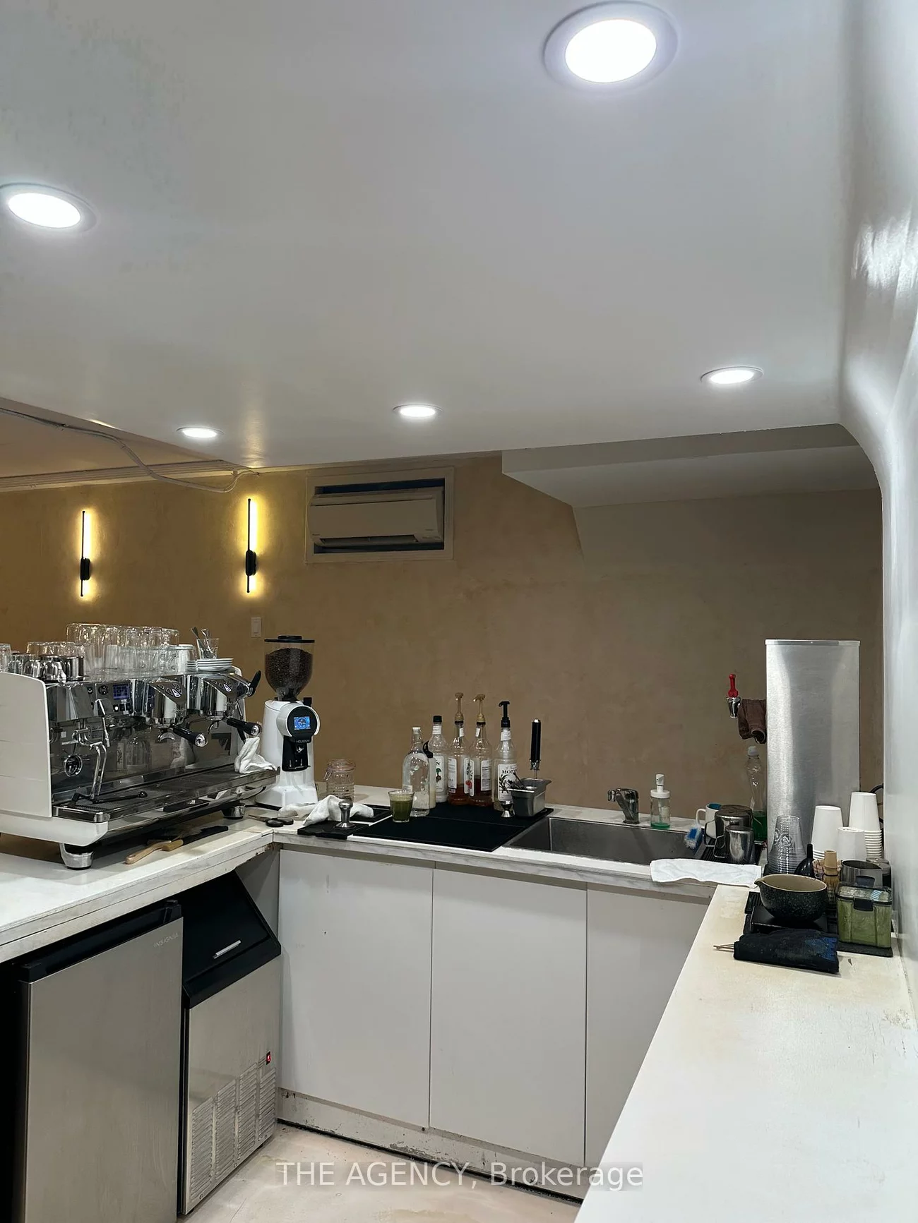 492, Parliament, Cabbagetown-South St. James Town, Toronto