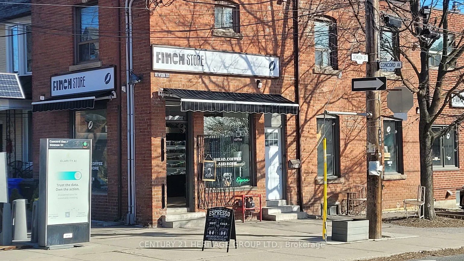 42, Dewson, Palmerston-Little Italy, Toronto