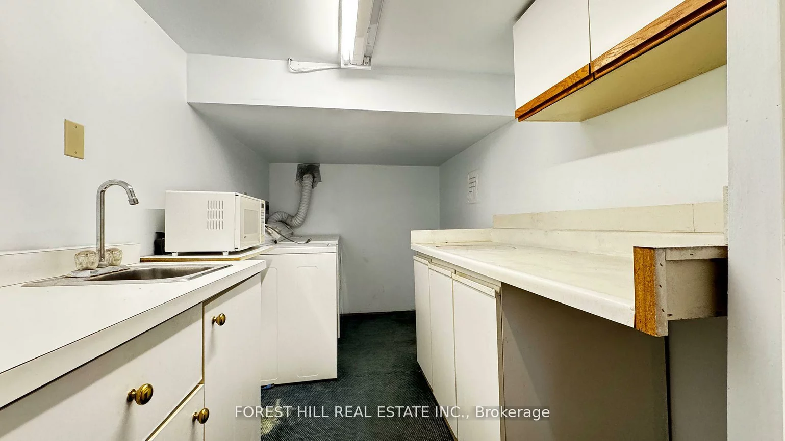 168, Sheppard, Lansing-Westgate, Toronto