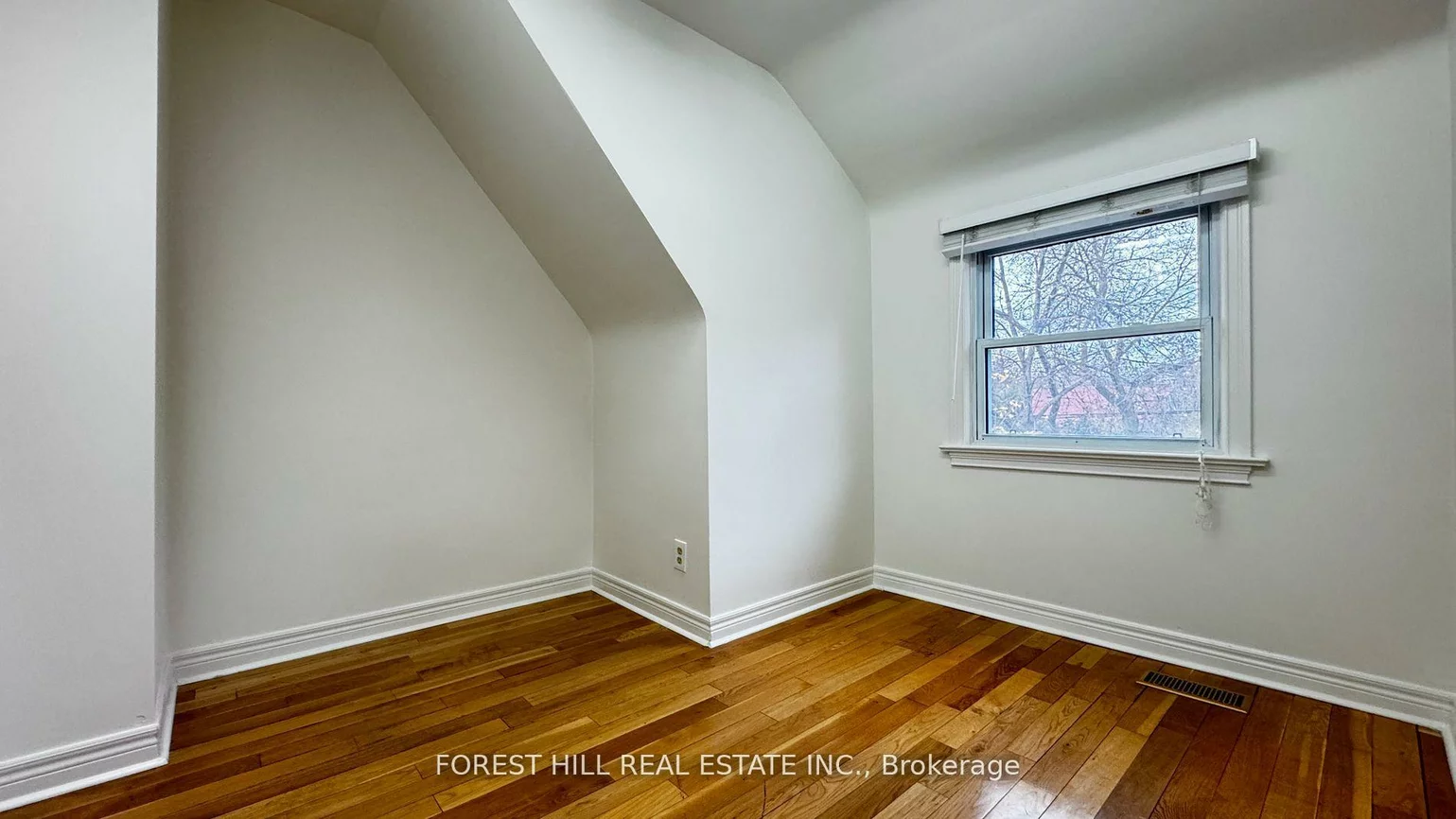 168, Sheppard, Lansing-Westgate, Toronto
