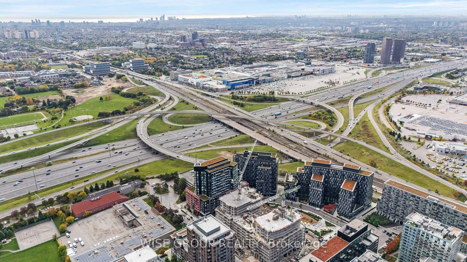 500, Wilson, Clanton Park, Toronto