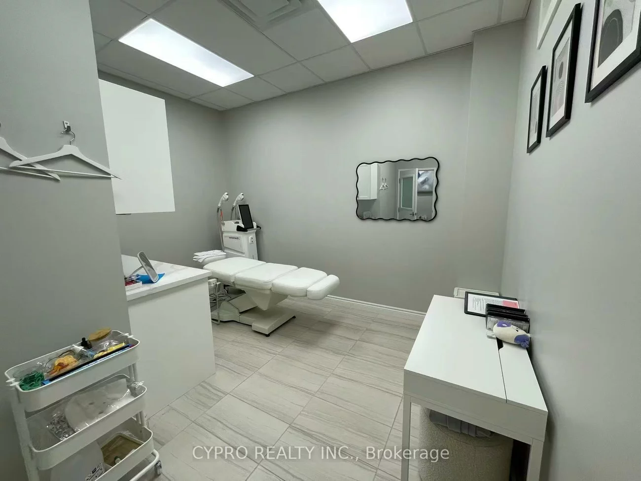 4773, Yonge, Willowdale East, Toronto