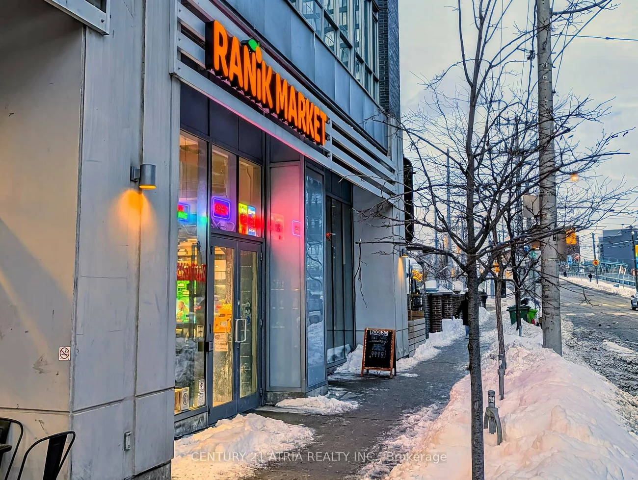 510, King, Moss Park, Toronto