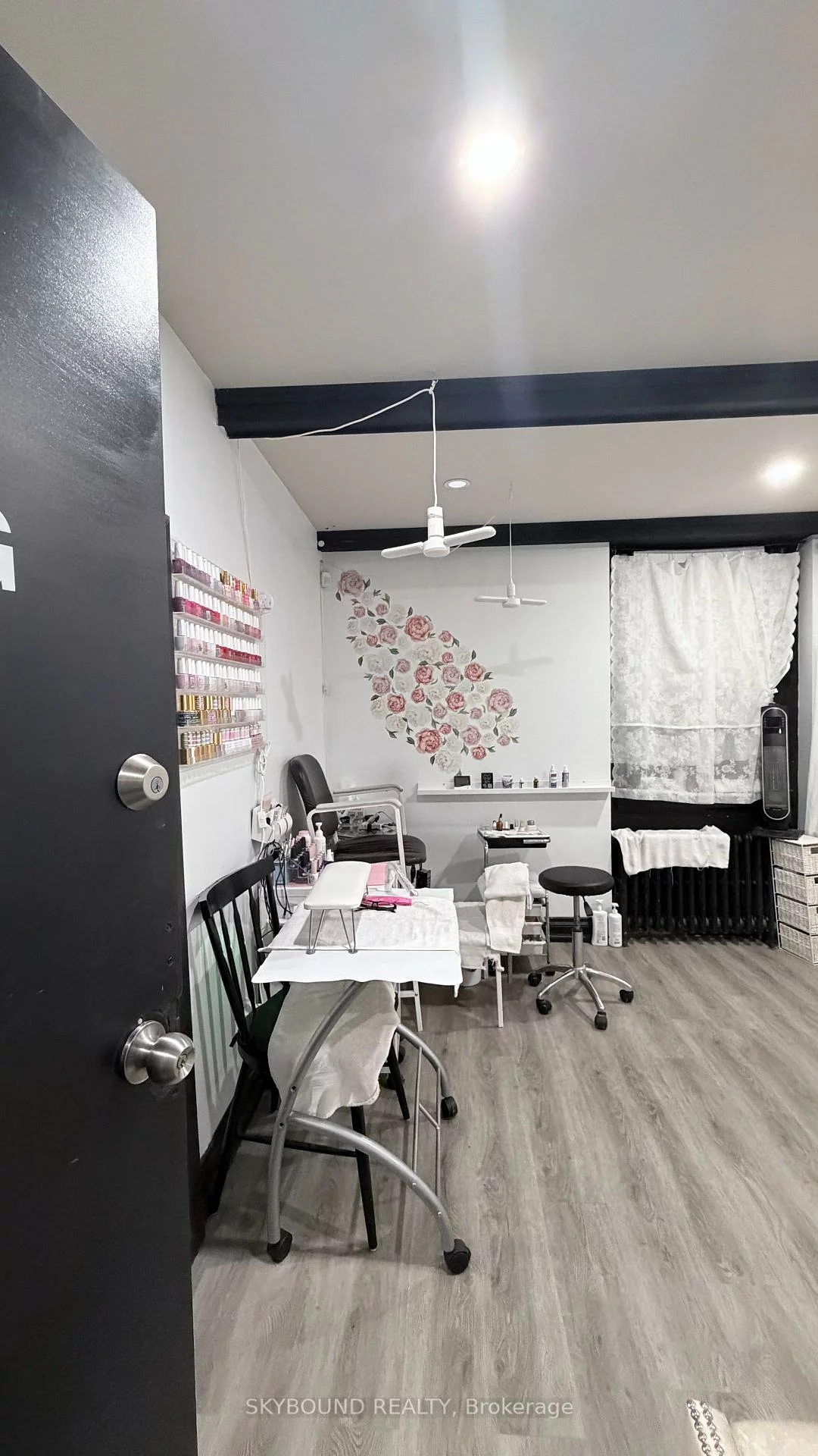 543A, College, Trinity-Bellwoods, Toronto