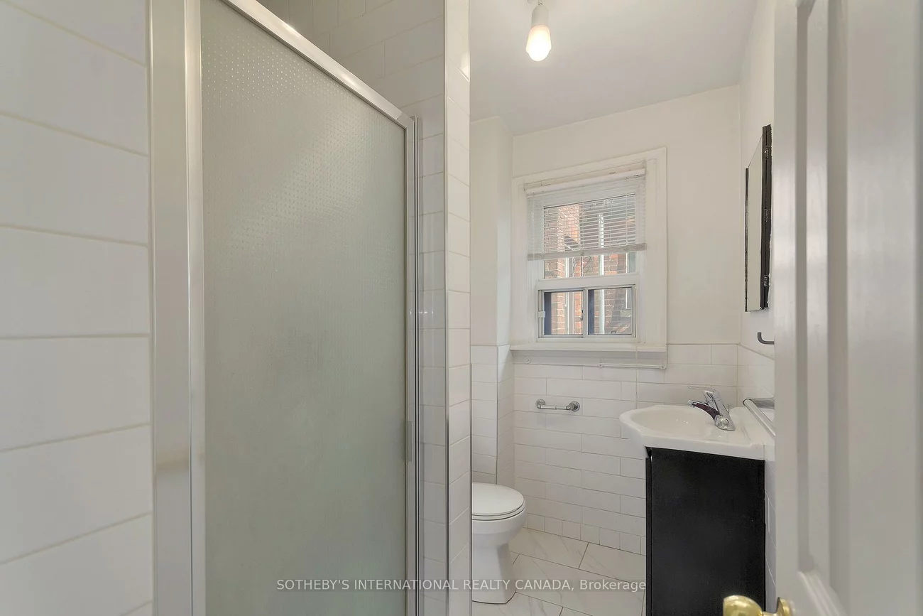 1155, Davenport, Wychwood, Toronto