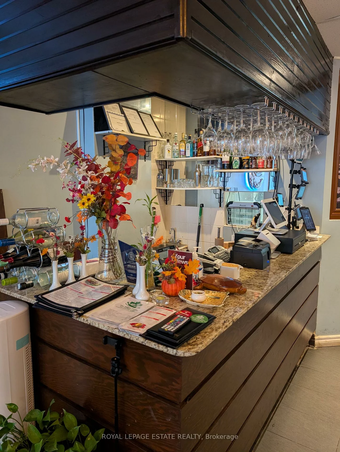 804, Eglinton, Leaside, Toronto