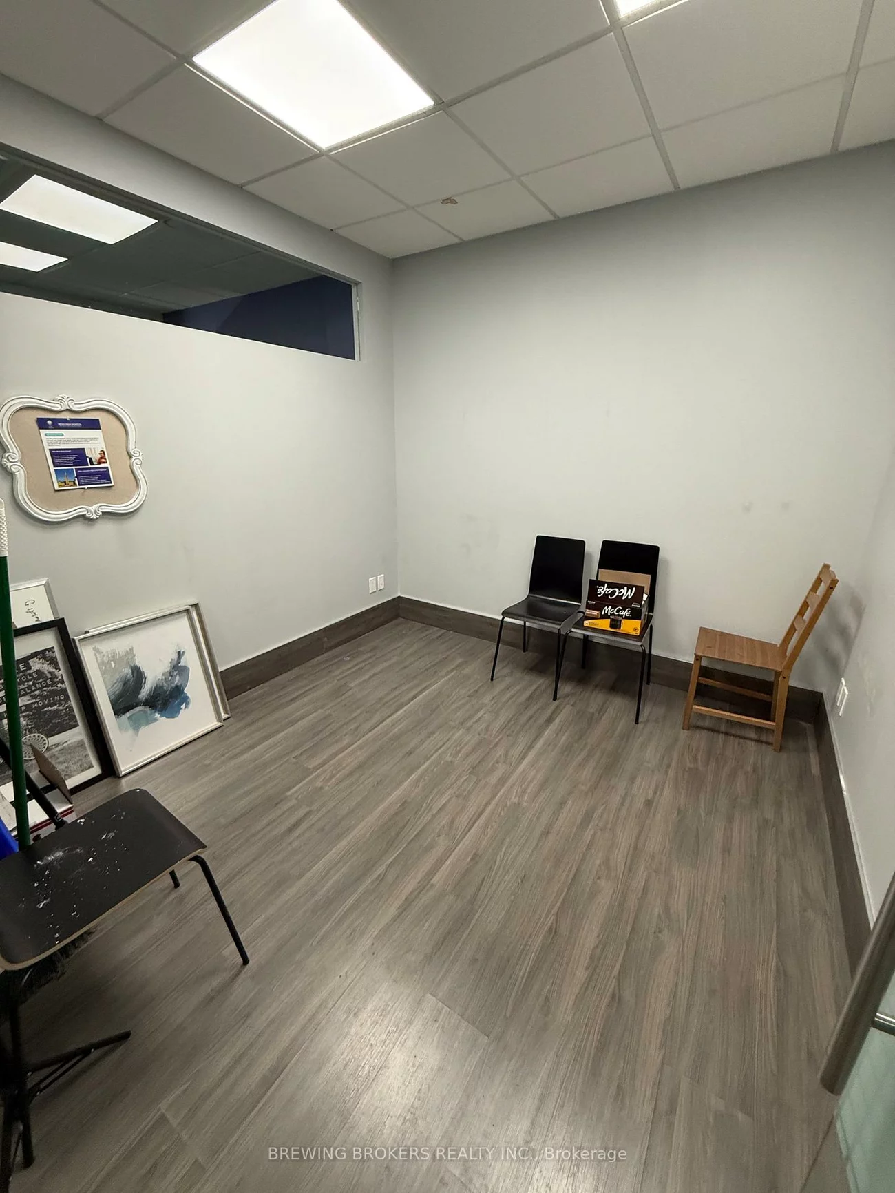 18, Wynford, Banbury-Don Mills, Toronto