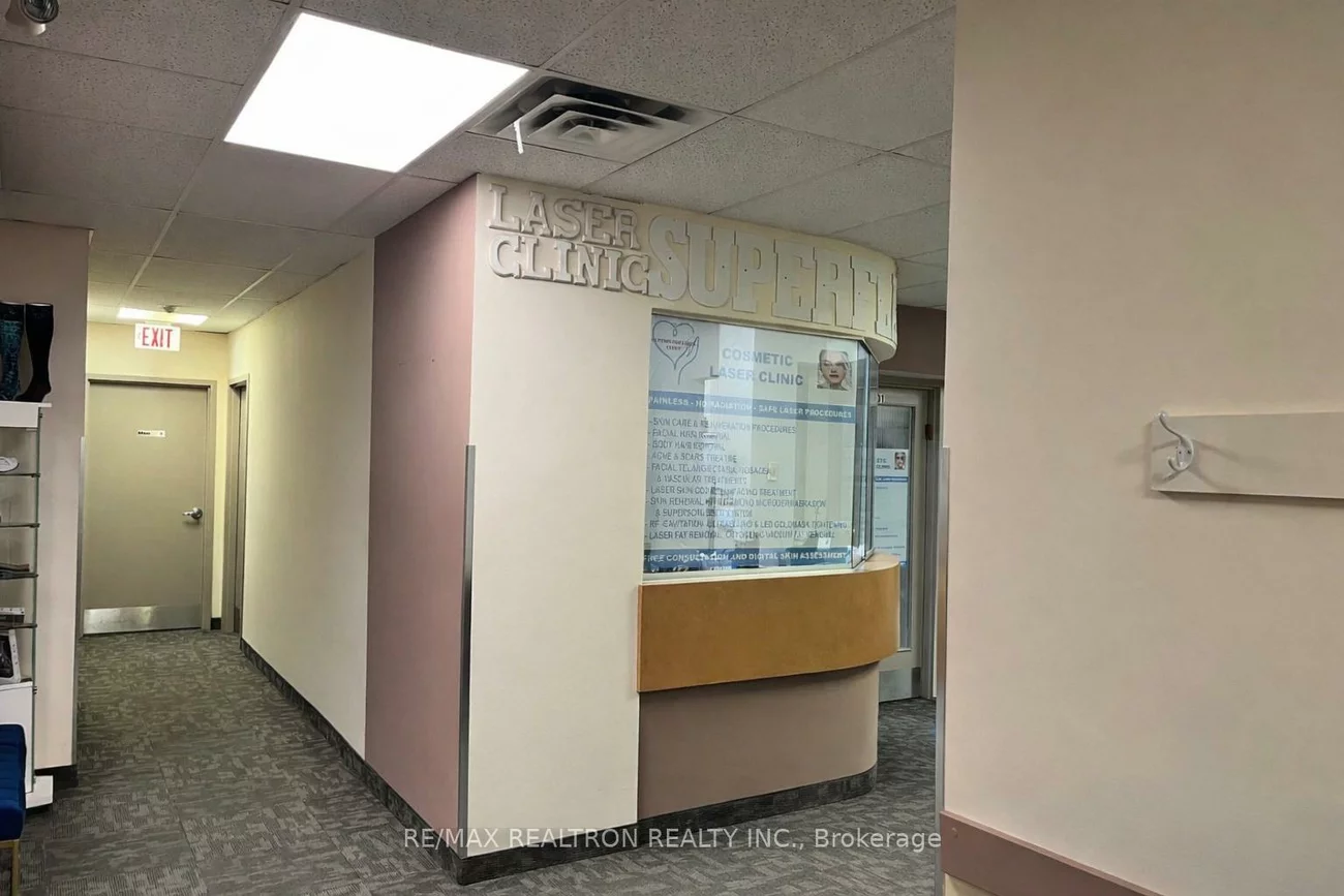 80, Finch, Newtonbrook West, Toronto