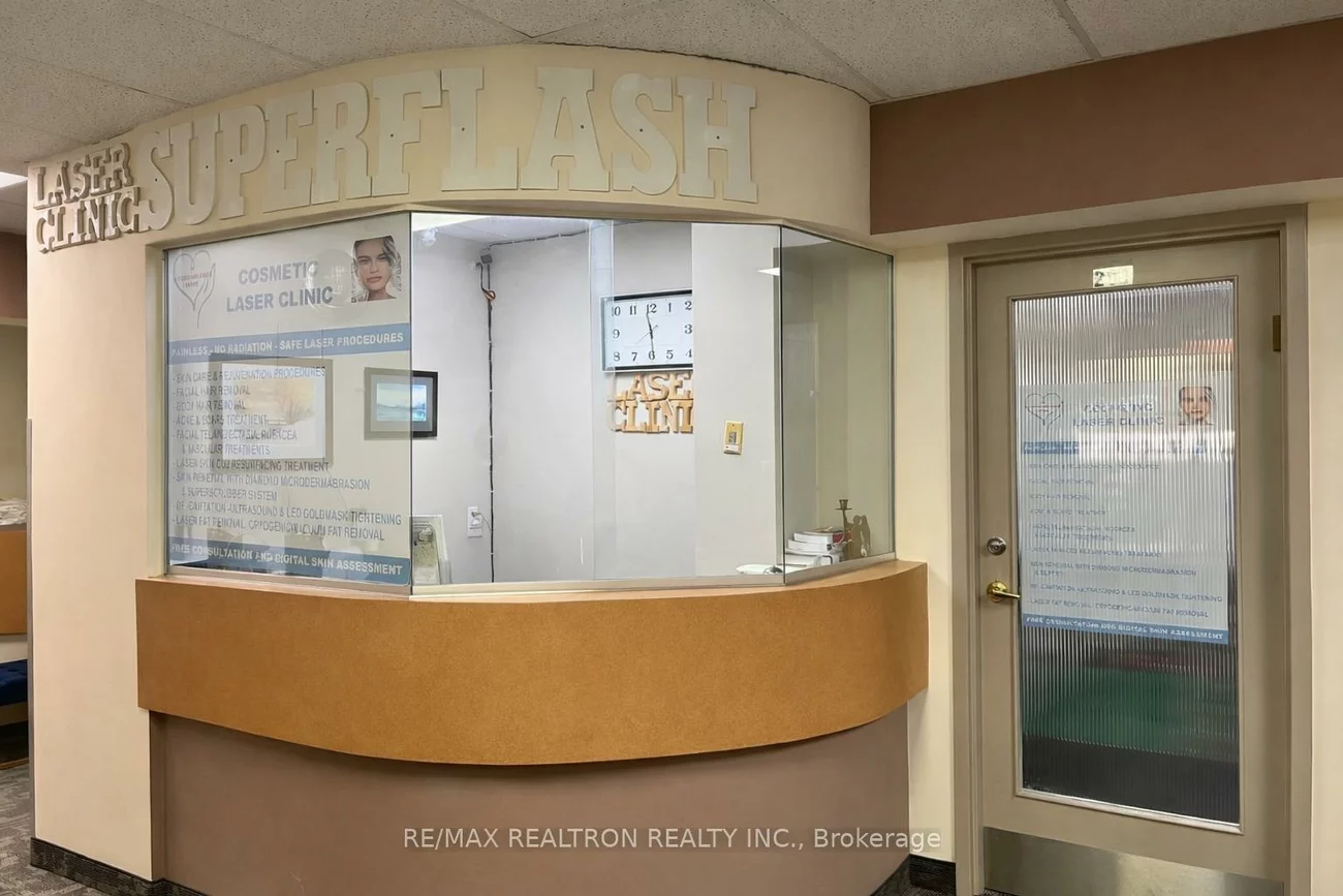 80, Finch, Newtonbrook West, Toronto