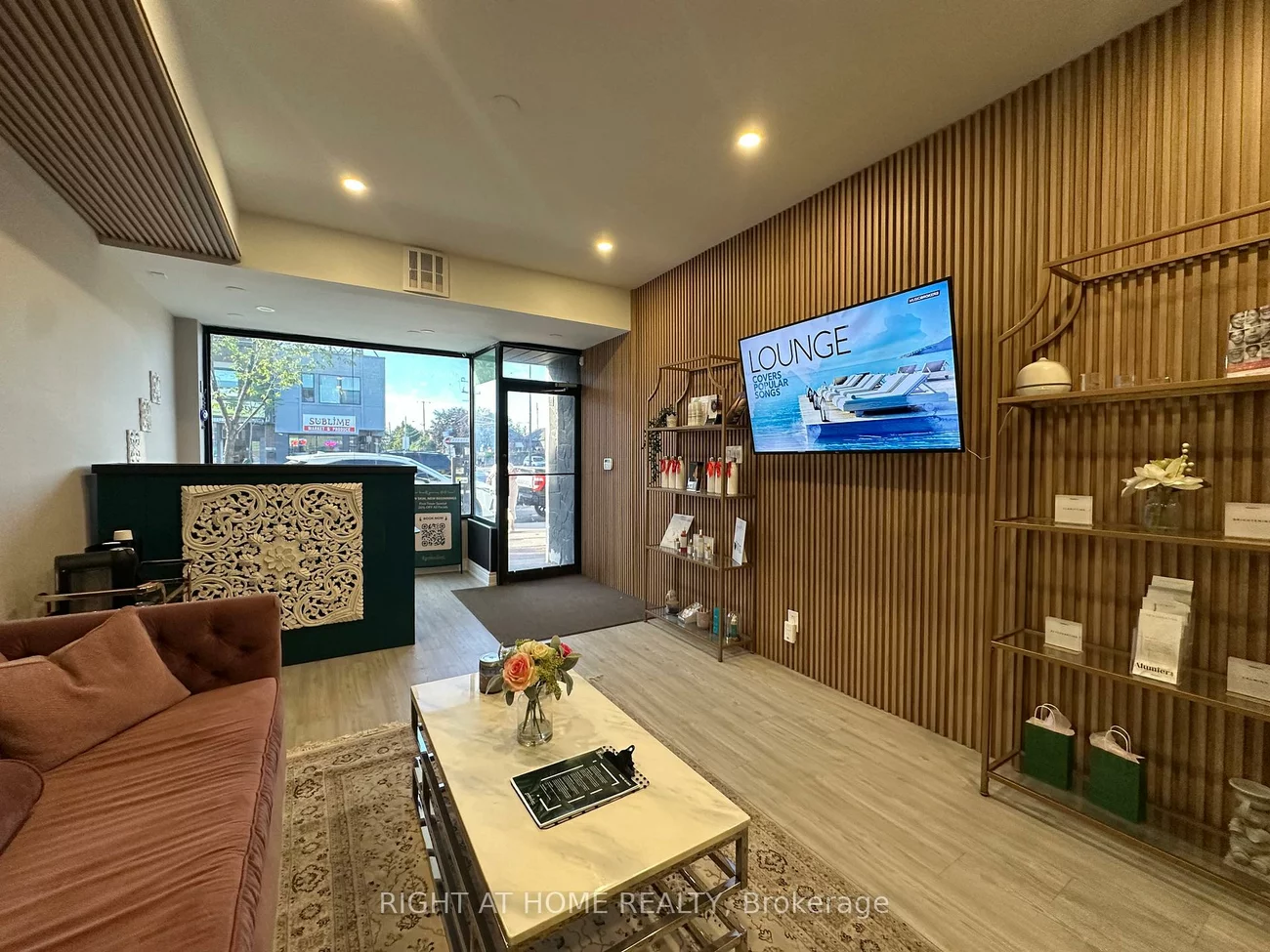 1639, Eglinton, Oakwood Village, Toronto