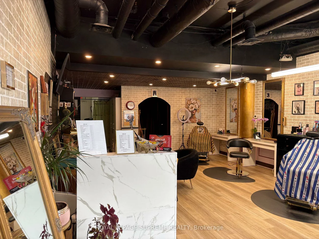 2721, Yonge, Lawrence Park South, Toronto