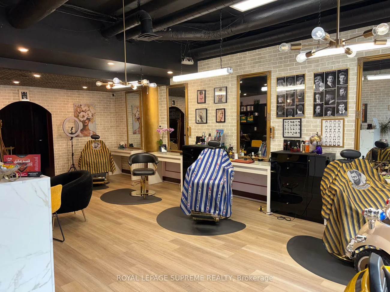 2721, Yonge, Lawrence Park South, Toronto