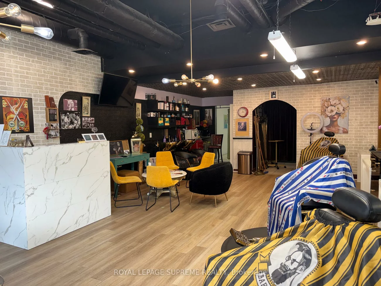 2721, Yonge, Lawrence Park South, Toronto