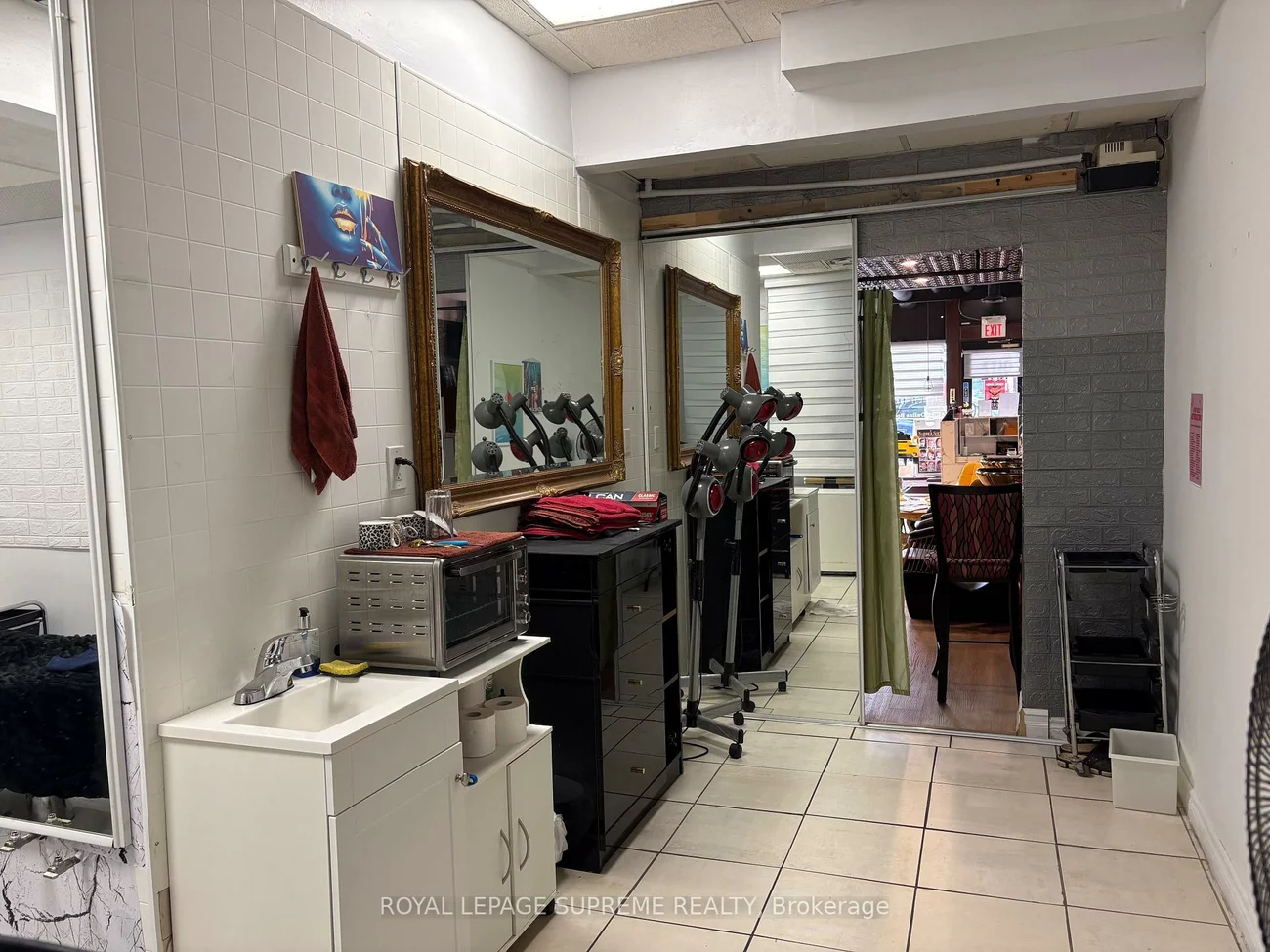 2721, Yonge, Lawrence Park South, Toronto