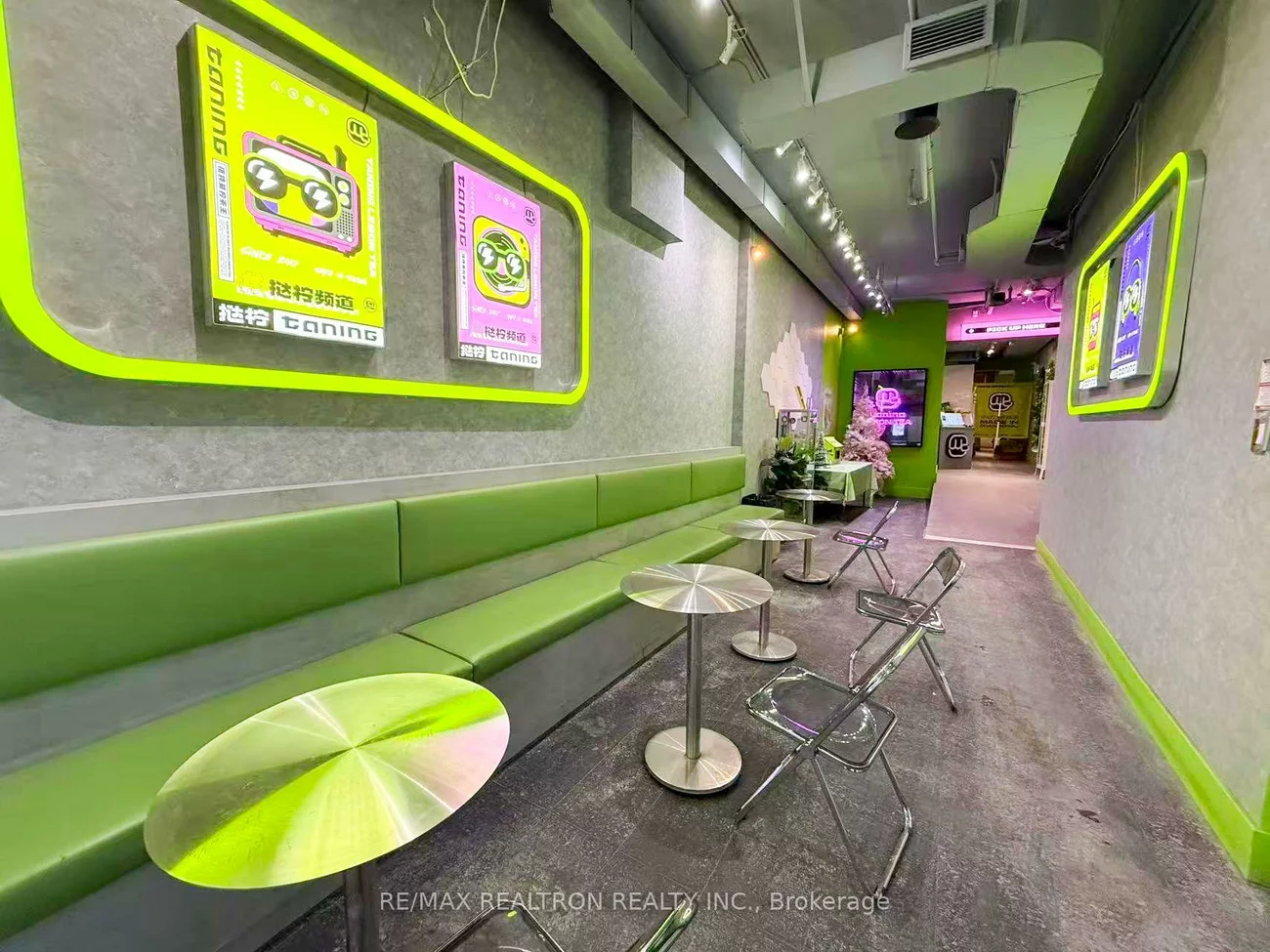 514, Yonge St, Bay Street Corridor, Toronto