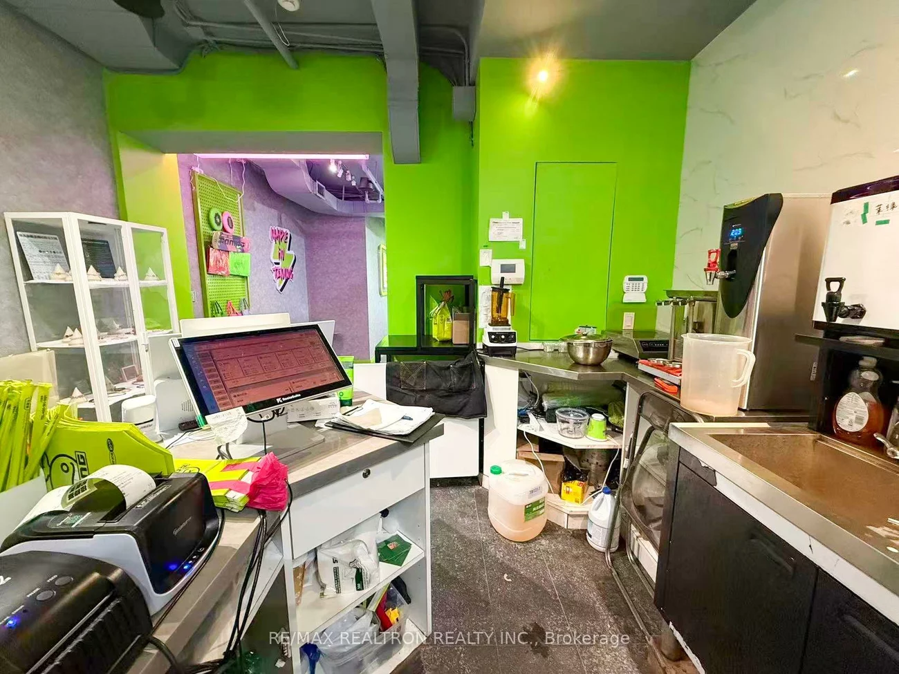 514, Yonge St, Bay Street Corridor, Toronto