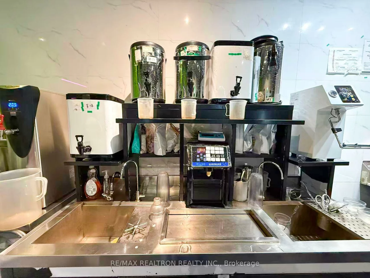 514, Yonge St, Bay Street Corridor, Toronto