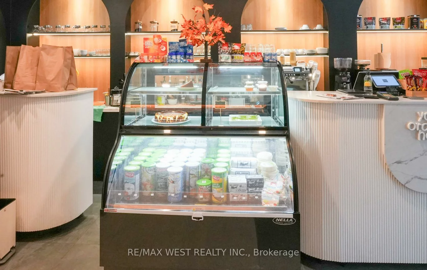 501, Bloor, University, Toronto