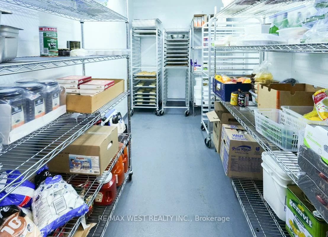 501, Bloor, University, Toronto