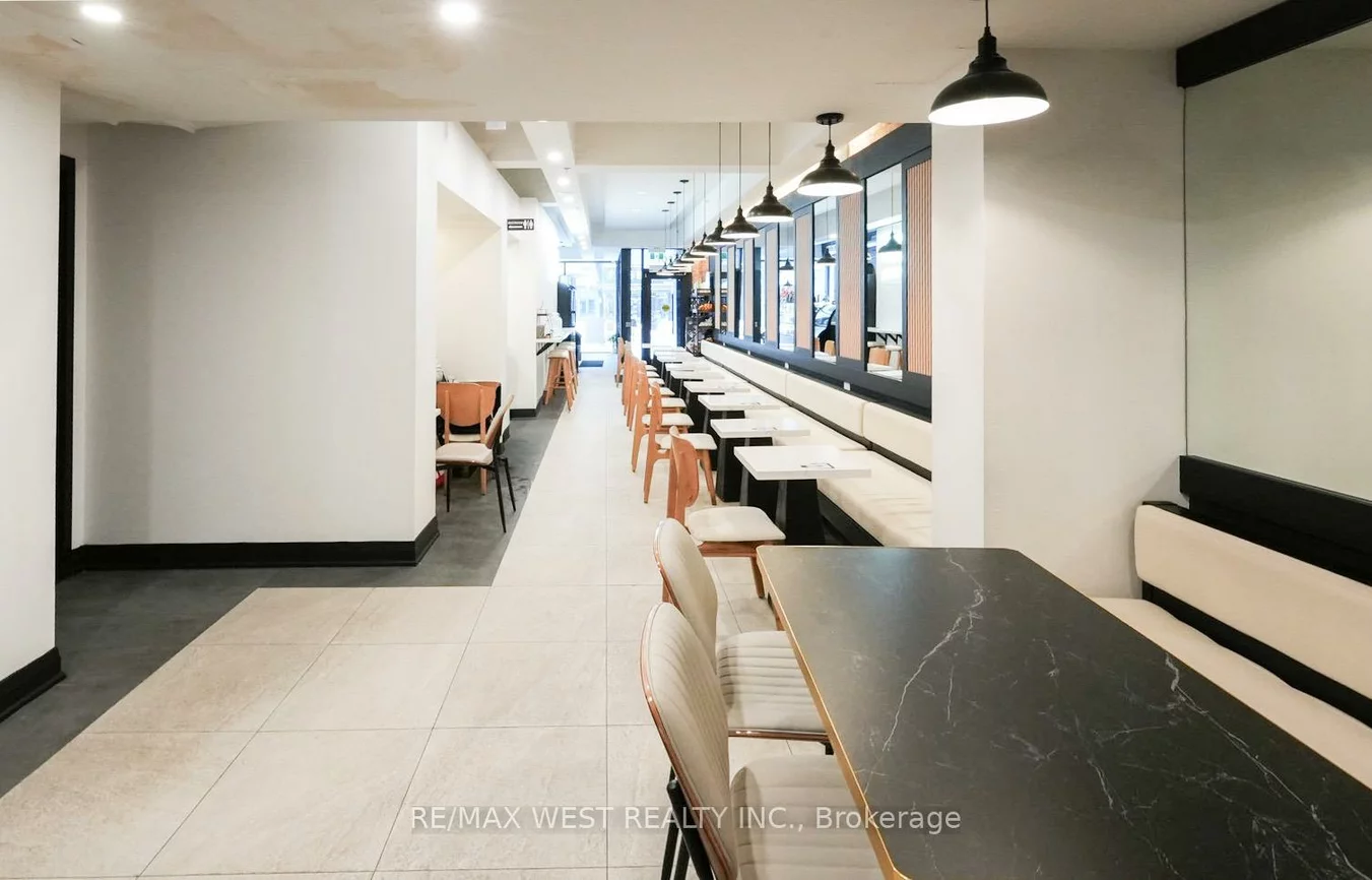 501, Bloor, University, Toronto