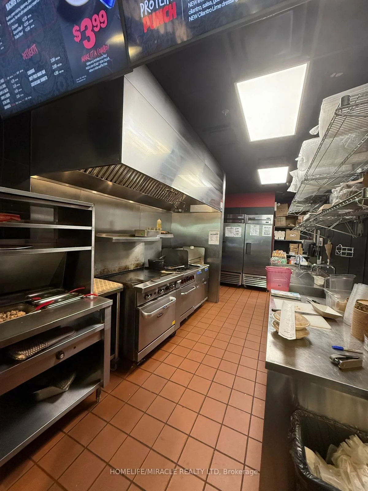 11, Spadina, Waterfront Communities C1, Toronto