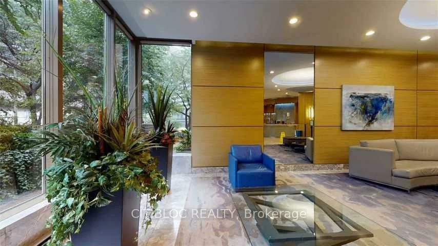 1033, Bay, Bay Street Corridor, Toronto