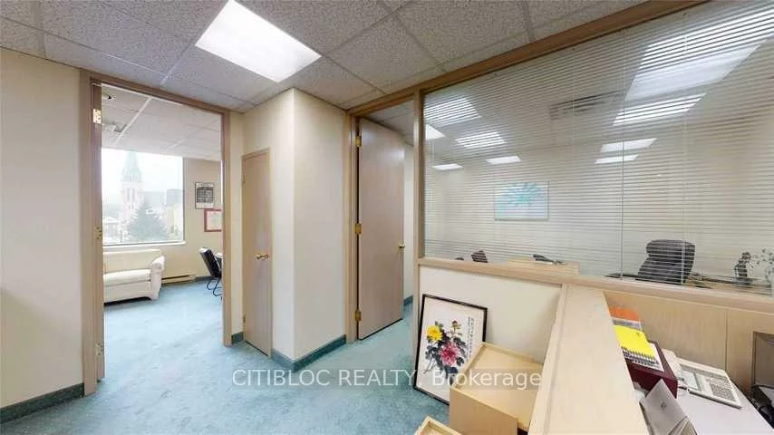 1033, Bay, Bay Street Corridor, Toronto