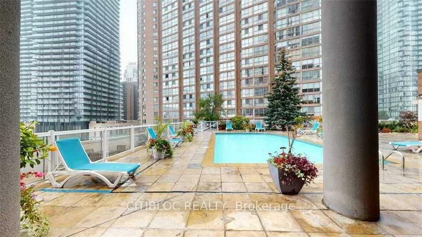 1033, Bay, Bay Street Corridor, Toronto