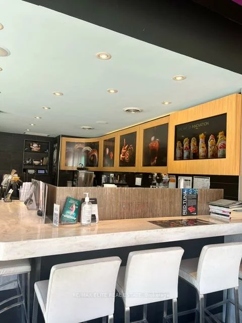 2564, Yonge, Lawrence Park South, Toronto