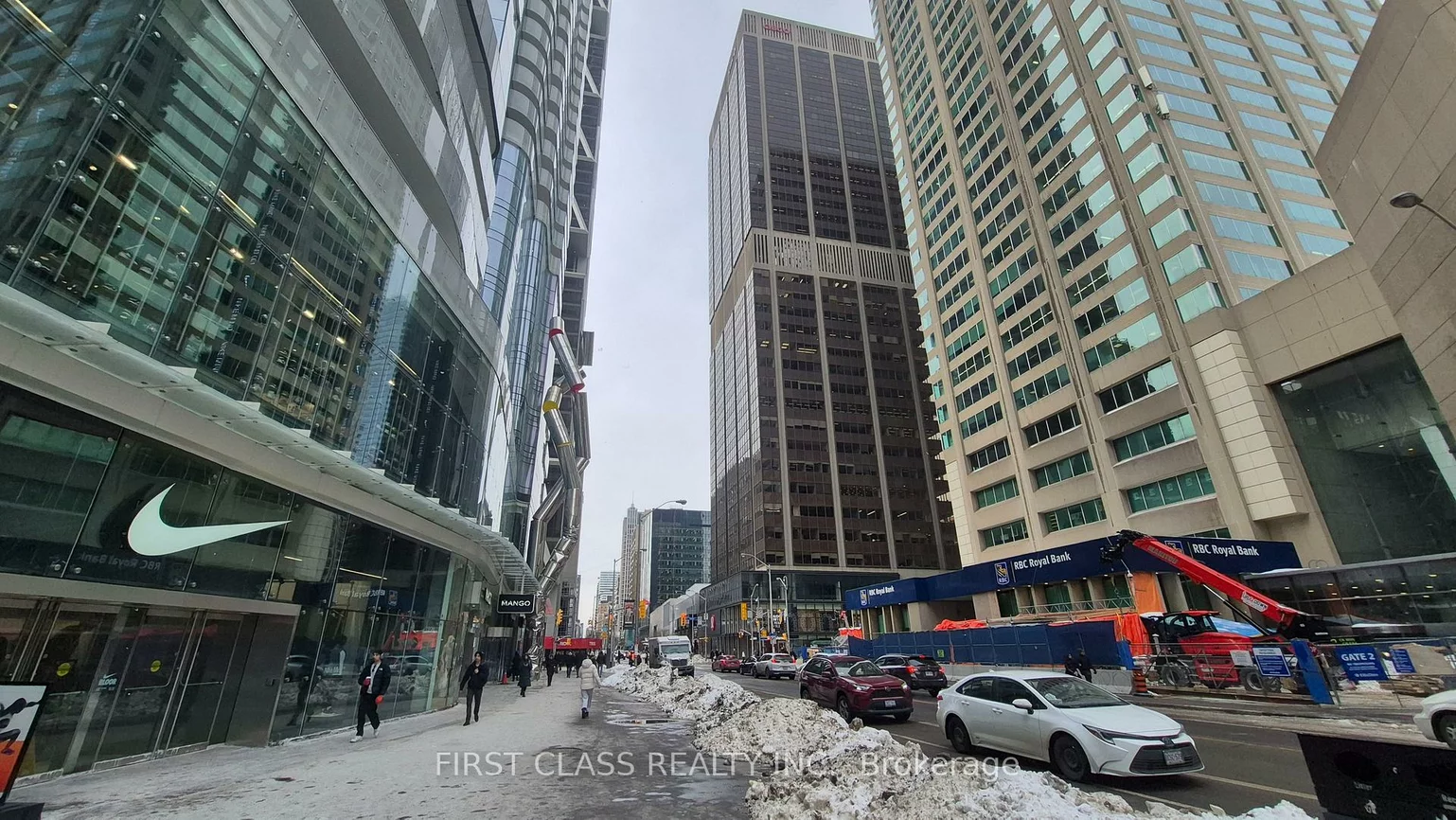 33, Bloor, Bay Street Corridor, Toronto