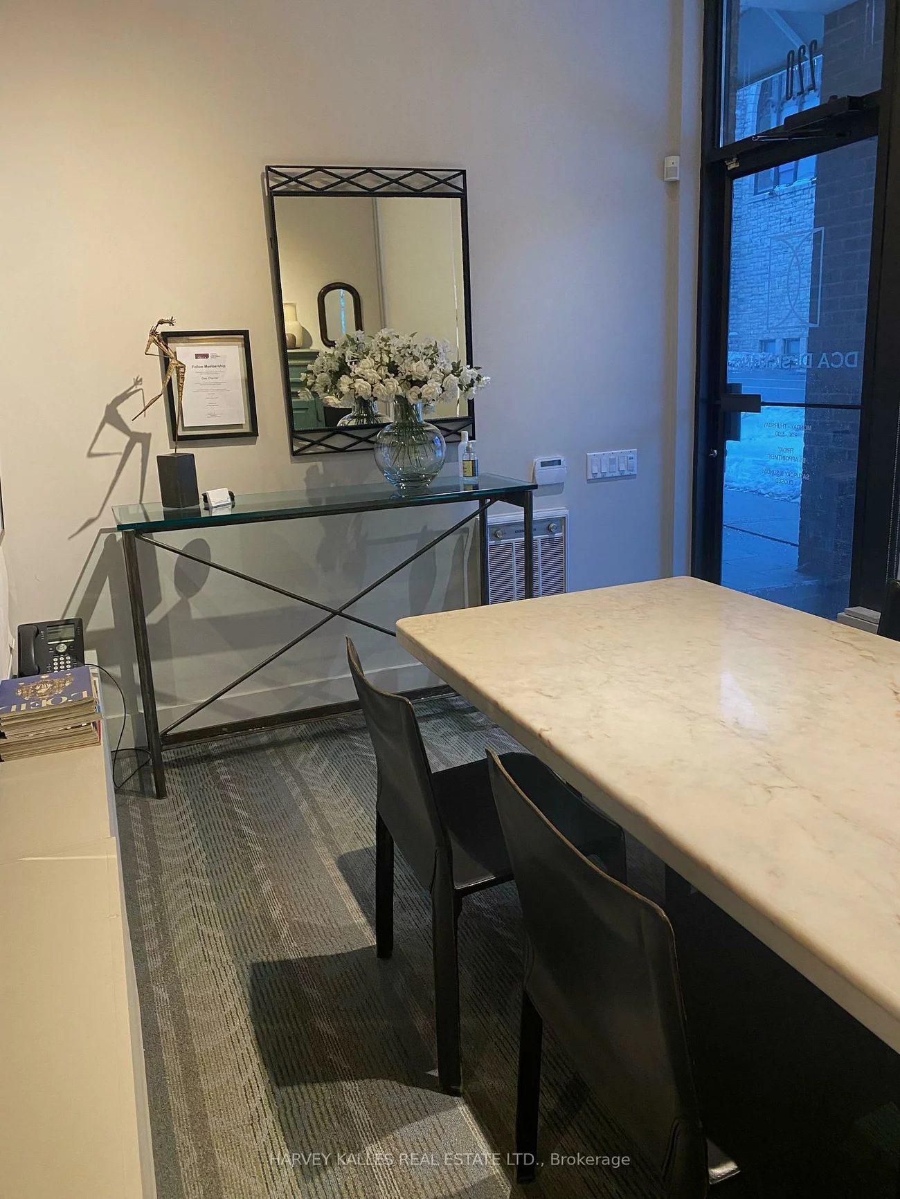 220, Avenue, Annex, Toronto