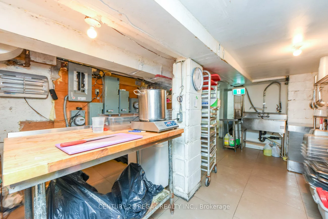 209, Dovercourt Rd., Trinity-Bellwoods, Toronto