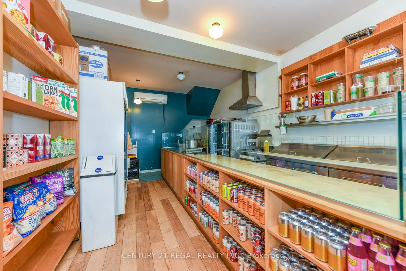 209, Dovercourt Rd., Trinity-Bellwoods, Toronto