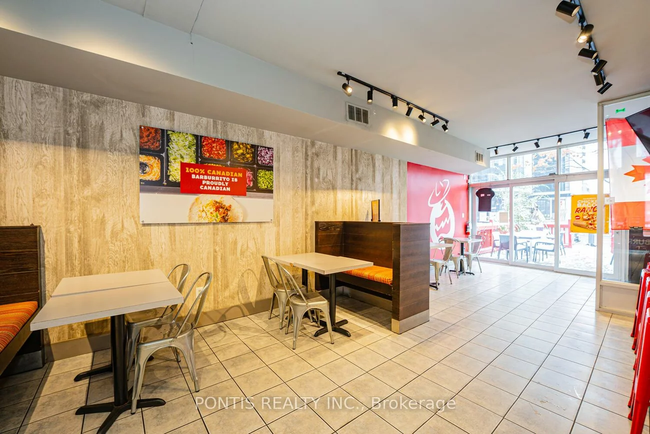 4918, Yonge, Lansing-Westgate, Toronto