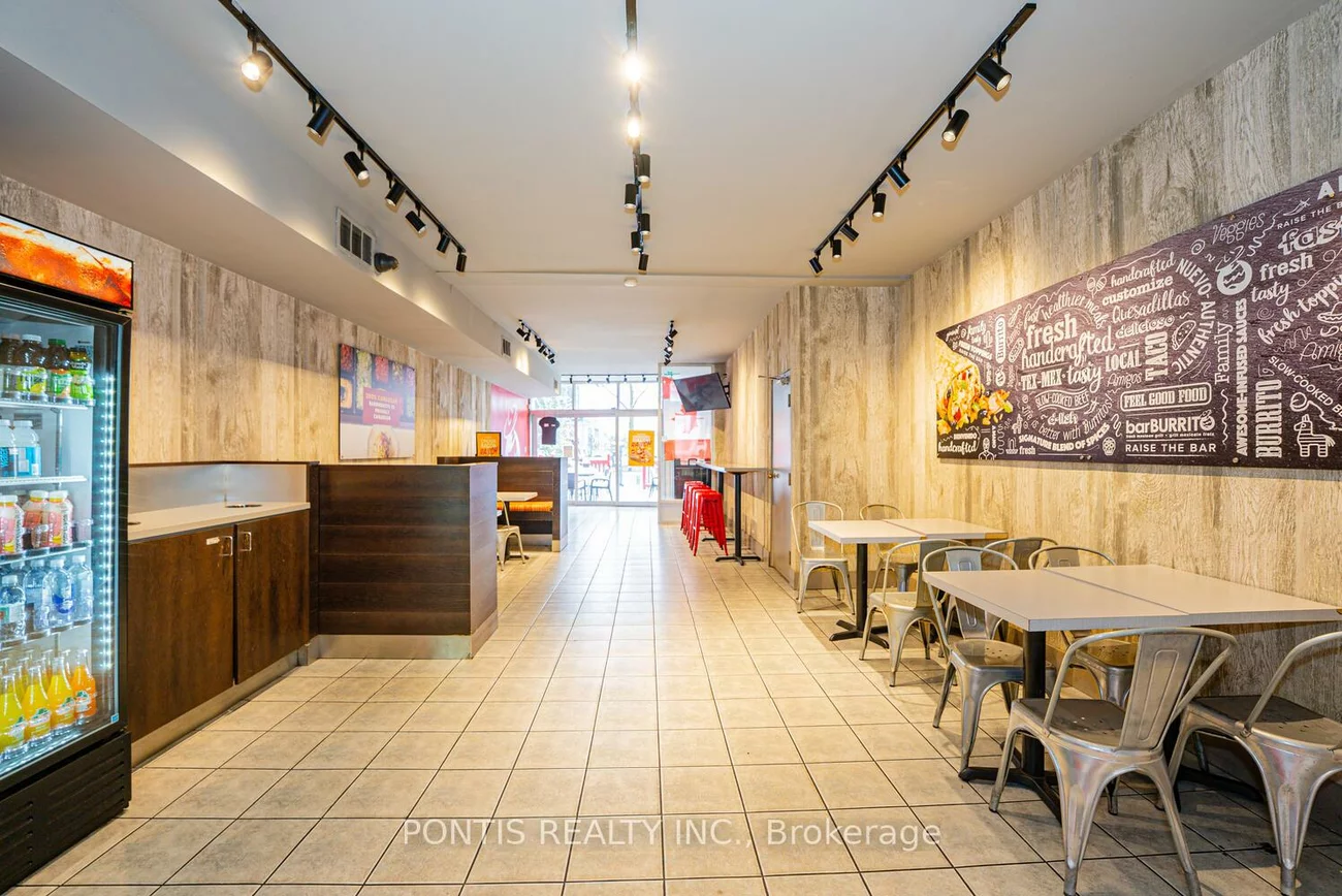 4918, Yonge, Lansing-Westgate, Toronto