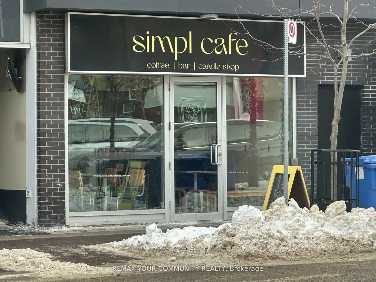 799, College, Trinity-Bellwoods, Toronto