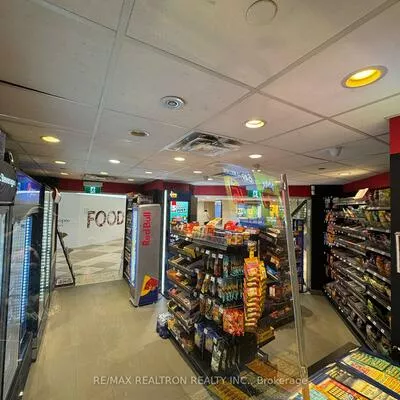 Commercial for sale, 2, Bloor, Rosedale-Moore Park, Toronto