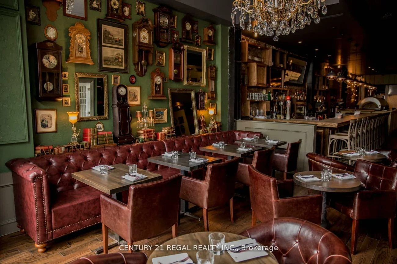 1096, Queen, Little Portugal, Toronto